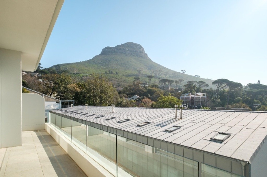 4 Bedroom Property for Sale in Higgovale Western Cape